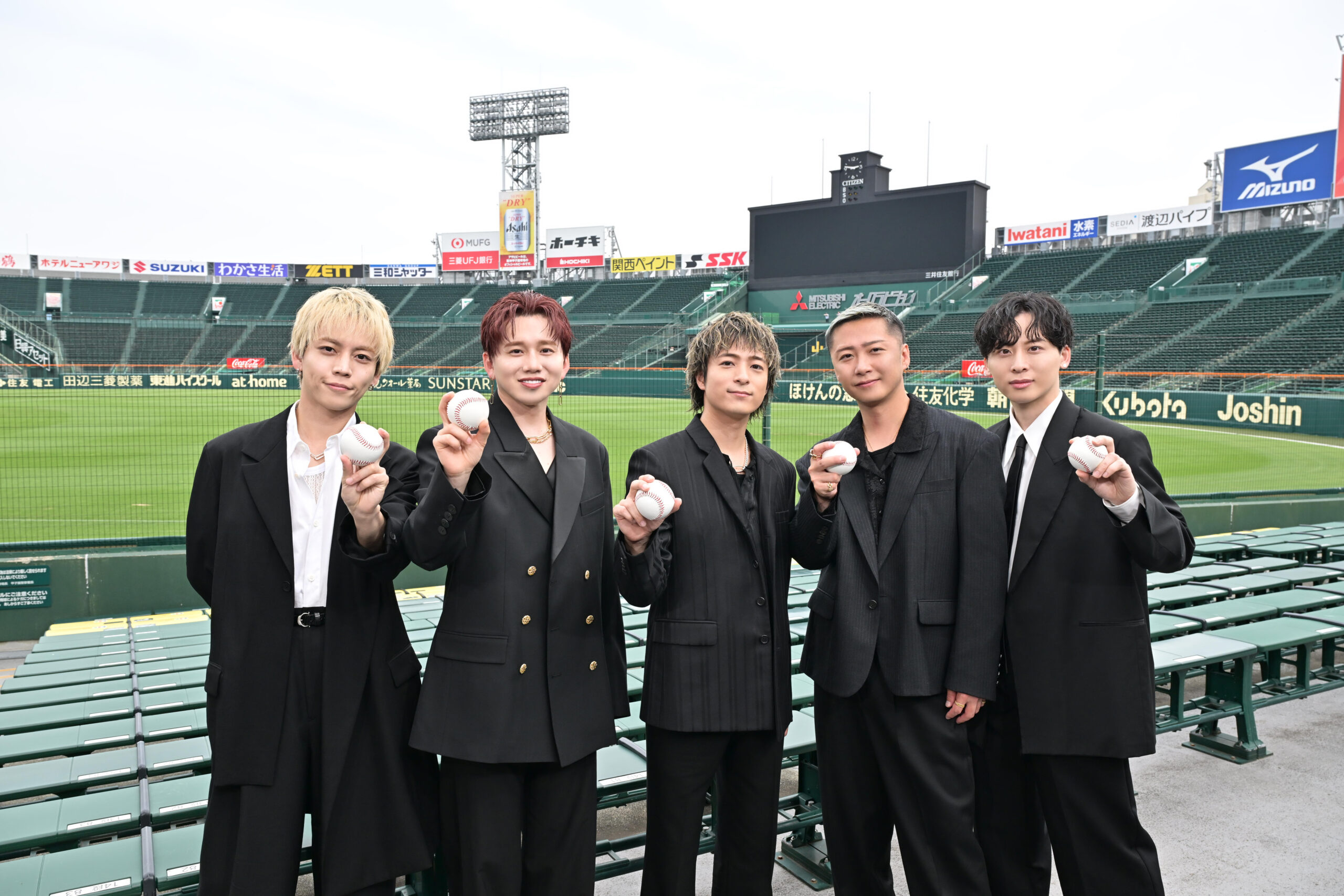 甲子園球場バックスクリーンテレビ　500台限定非売品 甲子園球場バックスクリーンテレビ 500台限定非売品