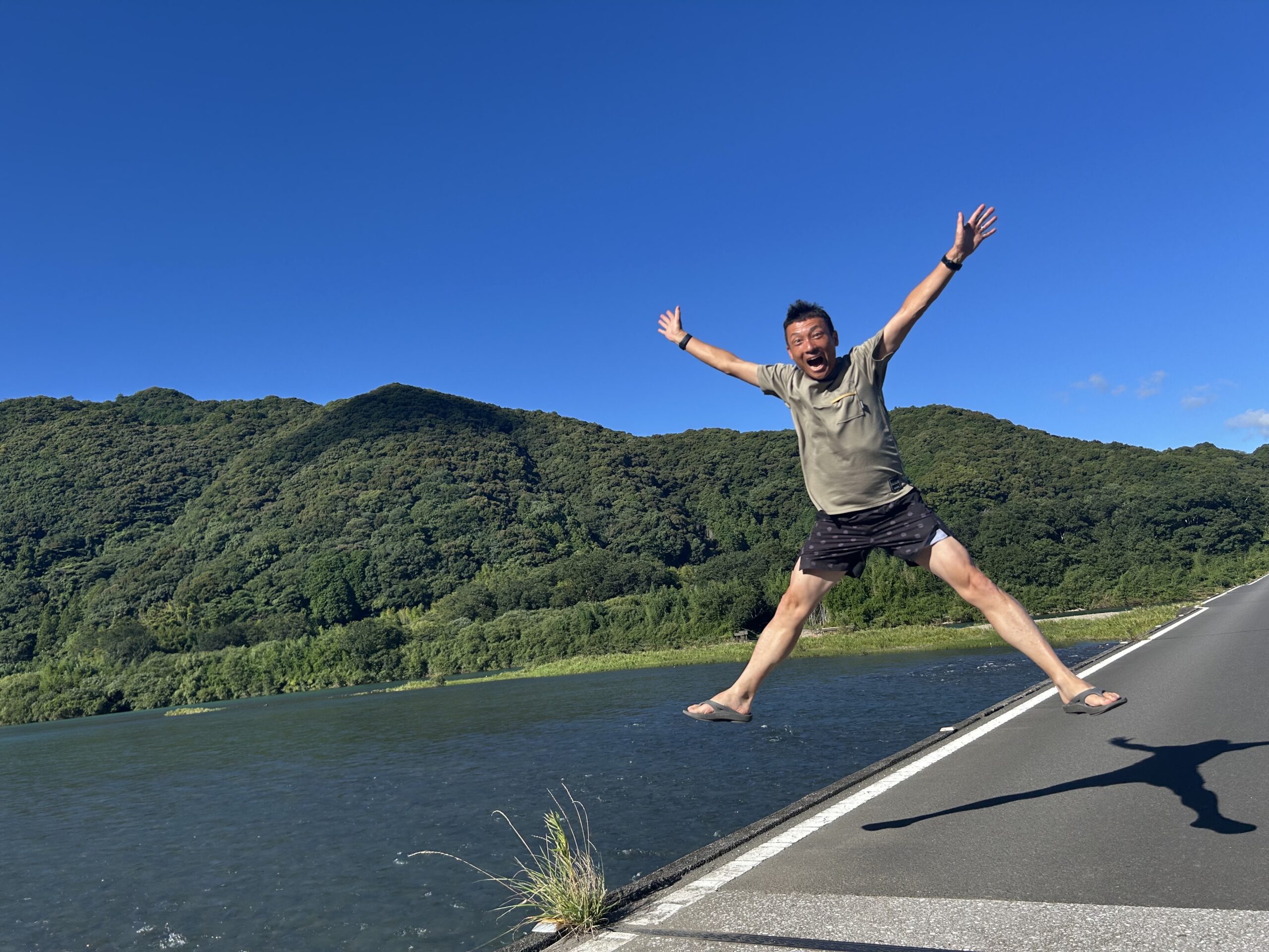 小縣裕介アナ 四万十川から足摺岬へキャンピングカーの旅（ABCテレビ