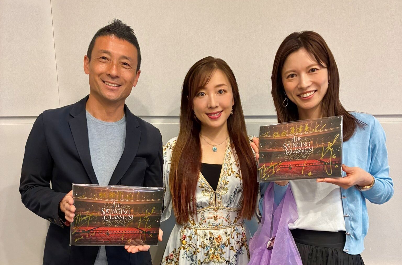 プロスケーター顔負け！？平原綾香が氷上でサックスを演奏 | ABCマガジン