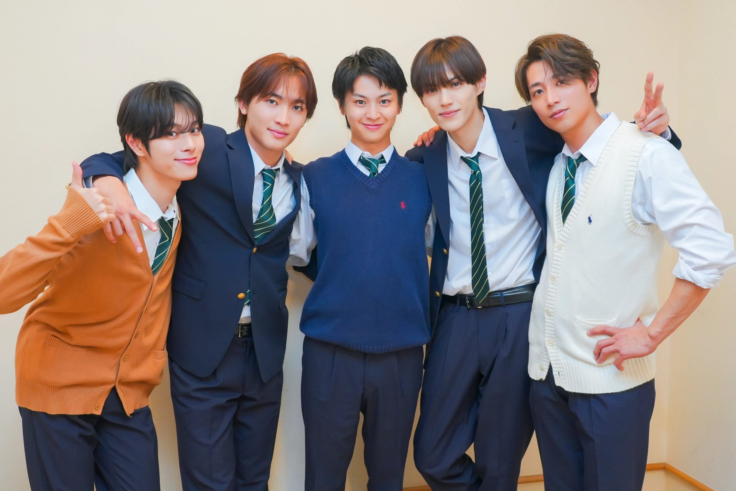 また5人で撮影できるのがめちゃくちゃうれしい」藤本洸大＆簡秀吉ら